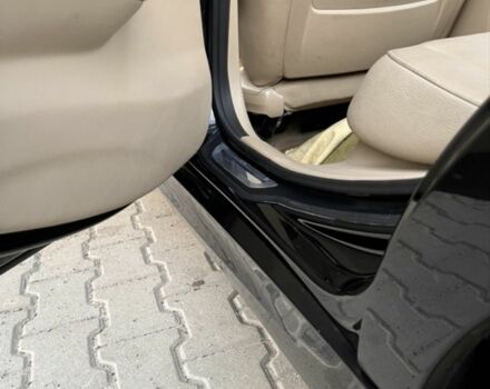 Чорний БМВ 3 Серія, об'ємом двигуна 3 л та пробігом 225 тис. км за 13600 $, фото 6 на Automoto.ua