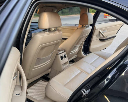 Чорний БМВ 3 Серія, об'ємом двигуна 3 л та пробігом 222 тис. км за 14200 $, фото 17 на Automoto.ua