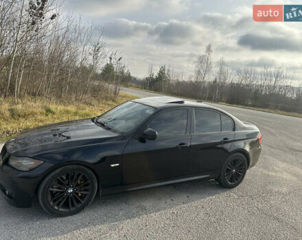 Черный БМВ 3 Серия, объемом двигателя 3 л и пробегом 290 тыс. км за 14000 $, фото 7 на Automoto.ua