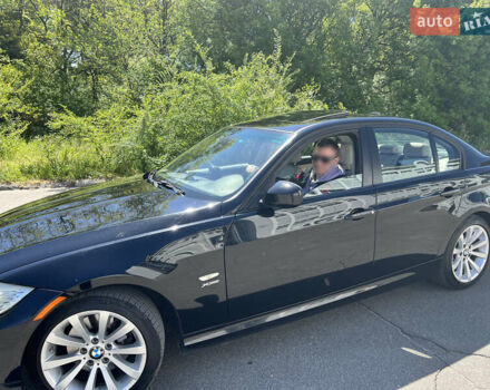 Чорний БМВ 3 Серія, об'ємом двигуна 3 л та пробігом 178 тис. км за 10500 $, фото 8 на Automoto.ua