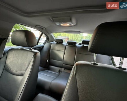 Черный БМВ 3 Серия, объемом двигателя 3 л и пробегом 185 тыс. км за 8000 $, фото 3 на Automoto.ua