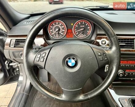 Чорний БМВ 3 Серія, об'ємом двигуна 3 л та пробігом 200 тис. км за 9500 $, фото 33 на Automoto.ua