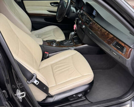 Чорний БМВ 3 Серія, об'ємом двигуна 2.99 л та пробігом 226 тис. км за 9500 $, фото 20 на Automoto.ua