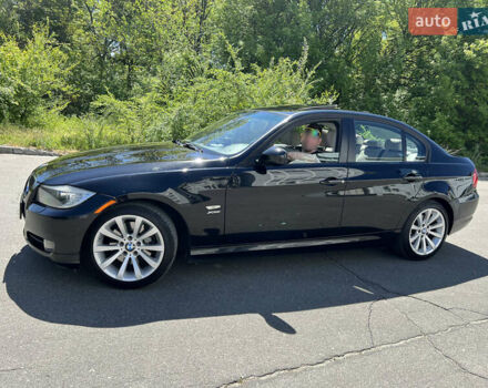 Чорний БМВ 3 Серія, об'ємом двигуна 3 л та пробігом 178 тис. км за 10500 $, фото 9 на Automoto.ua