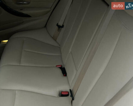 Чорний БМВ 3 Серія, об'ємом двигуна 2 л та пробігом 264 тис. км за 11999 $, фото 16 на Automoto.ua