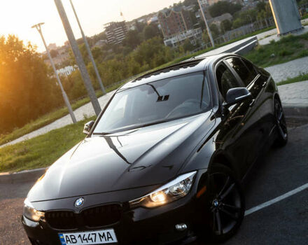 Черный БМВ 3 Серия, объемом двигателя 2 л и пробегом 175 тыс. км за 12500 $, фото 4 на Automoto.ua