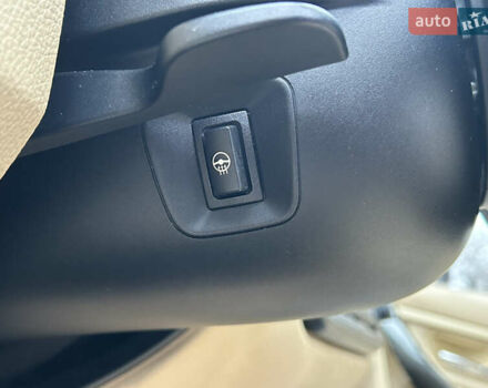 Чорний БМВ 3 Серія, об'ємом двигуна 2 л та пробігом 264 тис. км за 11999 $, фото 11 на Automoto.ua