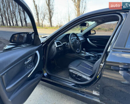 Черный БМВ 3 Серия, объемом двигателя 2 л и пробегом 161 тыс. км за 13500 $, фото 8 на Automoto.ua