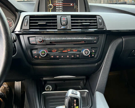 Чорний БМВ 3 Серія, об'ємом двигуна 2 л та пробігом 185 тис. км за 11700 $, фото 26 на Automoto.ua