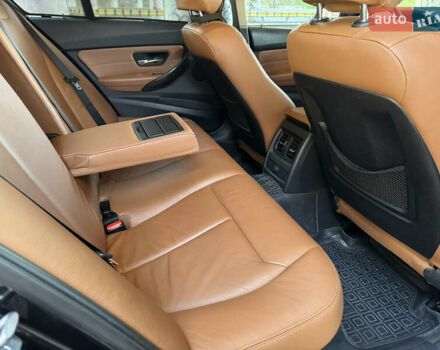 Черный БМВ 3 Серия, объемом двигателя 2 л и пробегом 195 тыс. км за 12000 $, фото 16 на Automoto.ua