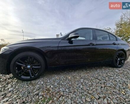Черный БМВ 3 Серия, объемом двигателя 2 л и пробегом 157 тыс. км за 13000 $, фото 5 на Automoto.ua