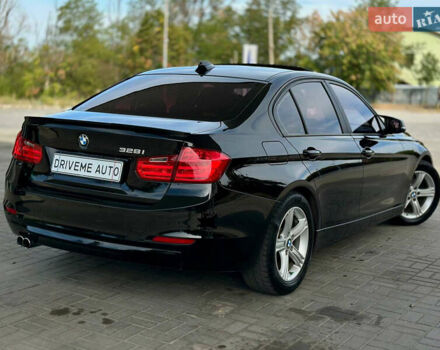 Черный БМВ 3 Серия, объемом двигателя 2 л и пробегом 330 тыс. км за 9999 $, фото 4 на Automoto.ua