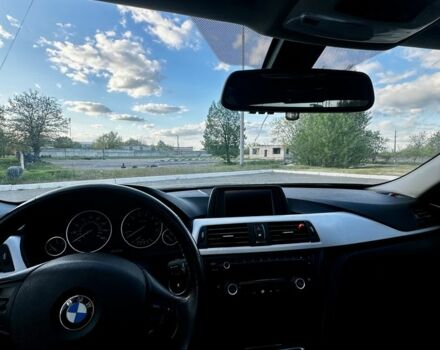 БМВ 3 Серия 2012 в Павлограде на Automoto.ua Черный БМВ 3 Серия, объемом двигателя 2 л и пробегом 244 тыс. км за 10000 $, фото 2 на Automoto.ua