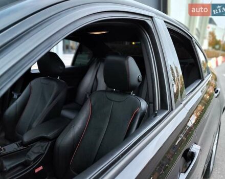 БМВ 3 Серия 2013 в Киеве на Automoto.ua Черный БМВ 3 Серия, объемом двигателя 2 л и пробегом 162 тыс. км за 10990 $, фото 4 на Automoto.ua