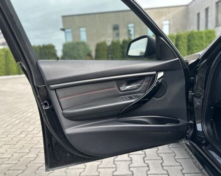 Черный БМВ 3 Серия, объемом двигателя 2 л и пробегом 202 тыс. км за 13000 $, фото 8 на Automoto.ua