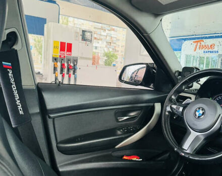 Черный БМВ 3 Серия, объемом двигателя 2 л и пробегом 211 тыс. км за 14900 $, фото 14 на Automoto.ua