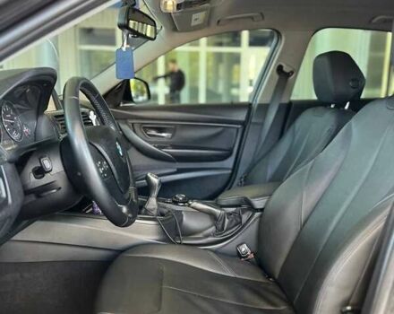 Черный БМВ 3 Серия, объемом двигателя 2 л и пробегом 179 тыс. км за 11499 $, фото 9 на Automoto.ua