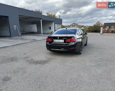 БМВ 3 Серия 2013 в Запорожье на Automoto.ua Черный БМВ 3 Серия, объемом двигателя 2 л и пробегом 255 тыс. км за 13000 $, фото 4 на Automoto.ua