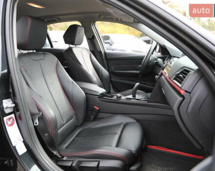 БМВ 3 Серия 2013 в Харькове на Automoto.ua Черный БМВ 3 Серия, объемом двигателя 2 л и пробегом 81 тыс. км за 15000 $, фото 9 на Automoto.ua