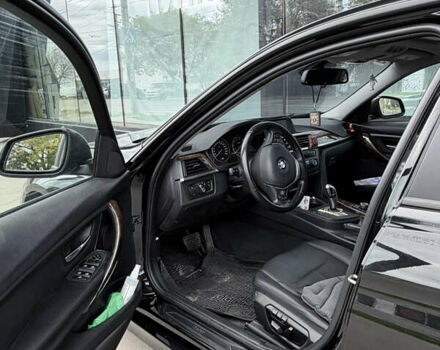 Чорний БМВ 3 Серія, об'ємом двигуна 2 л та пробігом 190 тис. км за 11500 $, фото 4 на Automoto.ua