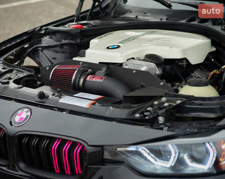 Чорний БМВ 3 Серія, об'ємом двигуна 2 л та пробігом 222 тис. км за 15300 $, фото 12 на Automoto.ua