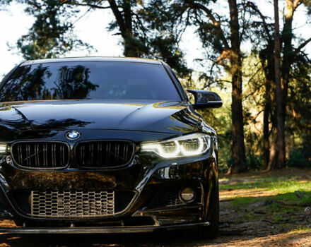 Черный БМВ 3 Серия, объемом двигателя 2.98 л и пробегом 295 тыс. км за 14000 $, фото 1 на Automoto.ua