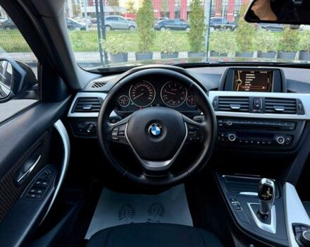 Чорний БМВ 3 Серія, об'ємом двигуна 2 л та пробігом 178 тис. км за 12950 $, фото 6 на Automoto.ua