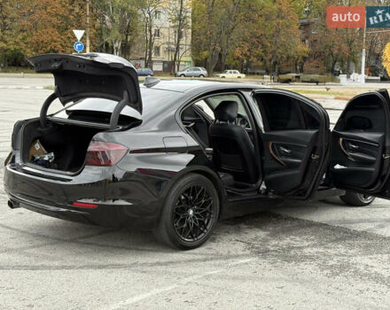 БМВ 3 Серия 2013 в Запорожье на Automoto.ua Черный БМВ 3 Серия, объемом двигателя 2 л и пробегом 164 тыс. км за 13999 $, фото 11 на Automoto.ua