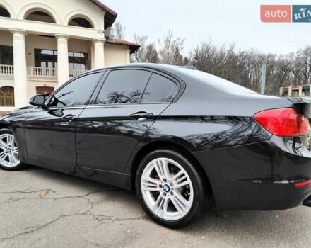 Черный БМВ 3 Серия, объемом двигателя 2 л и пробегом 162 тыс. км за 10990 $, фото 11 на Automoto.ua