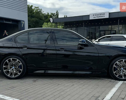 Черный БМВ 3 Серия, объемом двигателя 2.98 л и пробегом 145 тыс. км за 20000 $, фото 8 на Automoto.ua