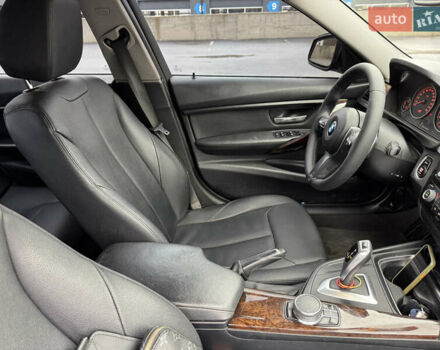 Чорний БМВ 3 Серія, об'ємом двигуна 2 л та пробігом 320 тис. км за 13500 $, фото 24 на Automoto.ua