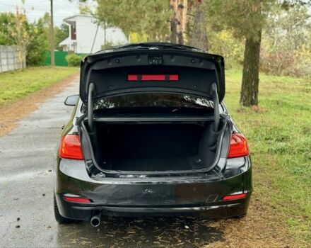 Черный БМВ 3 Серия, объемом двигателя 1.6 л и пробегом 177 тыс. км за 9999 $, фото 7 на Automoto.ua