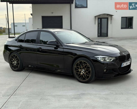 Черный БМВ 3 Серия, объемом двигателя 2 л и пробегом 250 тыс. км за 15000 $, фото 9 на Automoto.ua