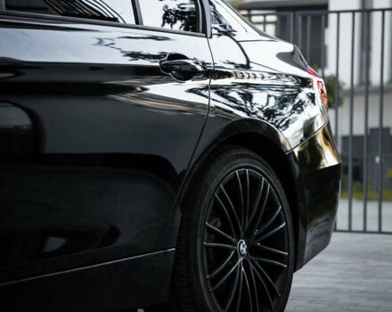 Черный БМВ 3 Серия, объемом двигателя 2 л и пробегом 170 тыс. км за 15850 $, фото 4 на Automoto.ua