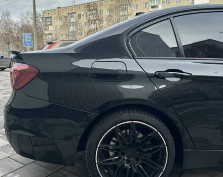 Чорний БМВ 3 Серія, об'ємом двигуна 2 л та пробігом 173 тис. км за 13450 $, фото 12 на Automoto.ua