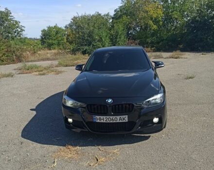 Черный БМВ 3 Серия, объемом двигателя 2 л и пробегом 200 тыс. км за 11000 $, фото 4 на Automoto.ua