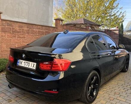 Черный БМВ 3 Серия, объемом двигателя 2 л и пробегом 185 тыс. км за 12700 $, фото 3 на Automoto.ua