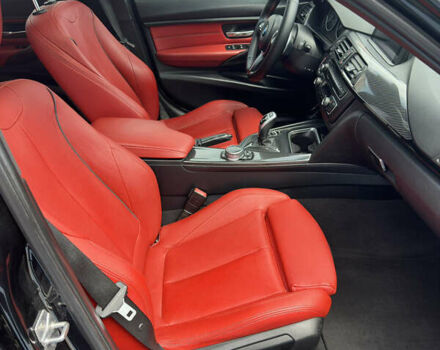 Чорний БМВ 3 Серія, об'ємом двигуна 2.98 л та пробігом 121 тис. км за 19500 $, фото 15 на Automoto.ua