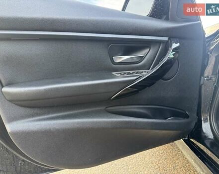 Чорний БМВ 3 Серія, об'ємом двигуна 2 л та пробігом 240 тис. км за 13800 $, фото 16 на Automoto.ua