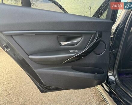 Чорний БМВ 3 Серія, об'ємом двигуна 2 л та пробігом 240 тис. км за 13800 $, фото 14 на Automoto.ua