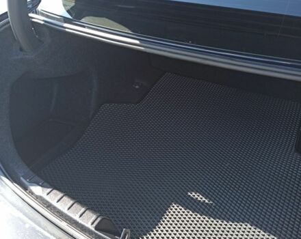 Черный БМВ 3 Серия, объемом двигателя 2 л и пробегом 200 тыс. км за 11000 $, фото 13 на Automoto.ua