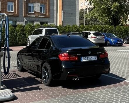 Черный БМВ 3 Серия, объемом двигателя 2 л и пробегом 198 тыс. км за 13200 $, фото 4 на Automoto.ua