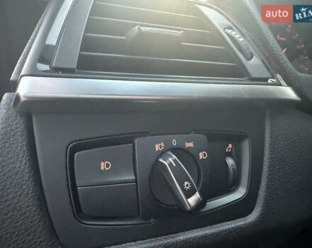 БМВ 3 Серия 2014 в Киеве на Automoto.ua Черный БМВ 3 Серия, объемом двигателя 2 л и пробегом 137 тыс. км за 16950 $, фото 49 на Automoto.ua