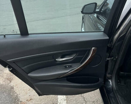 Чорний БМВ 3 Серія, об'ємом двигуна 2 л та пробігом 182 тис. км за 15300 $, фото 9 на Automoto.ua