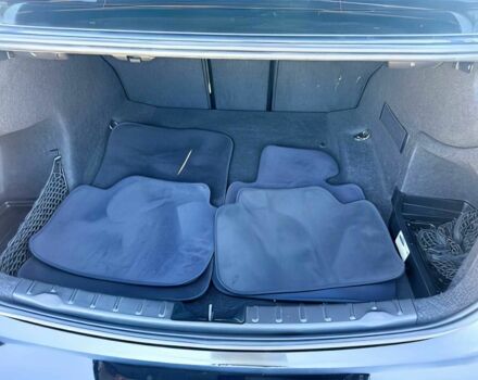 Чорний БМВ 3 Серія, об'ємом двигуна 2 л та пробігом 82 тис. км за 8100 $, фото 12 на Automoto.ua