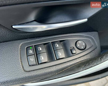 Чорний БМВ 3 Серія, об'ємом двигуна 2 л та пробігом 209 тис. км за 16690 $, фото 15 на Automoto.ua
