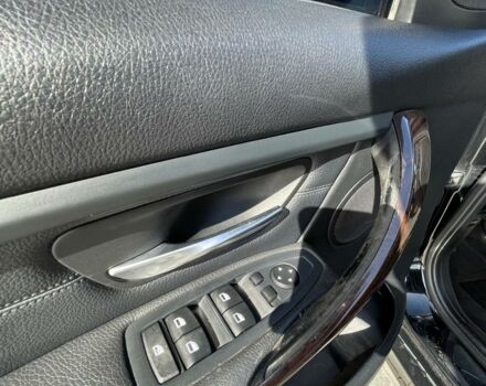 Чорний БМВ 3 Серія, об'ємом двигуна 2 л та пробігом 142 тис. км за 11900 $, фото 8 на Automoto.ua