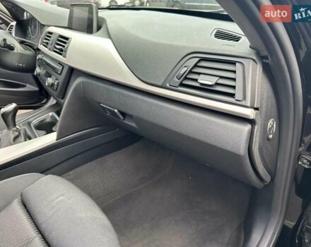 Черный БМВ 3 Серия, объемом двигателя 2 л и пробегом 289 тыс. км за 12100 $, фото 22 на Automoto.ua