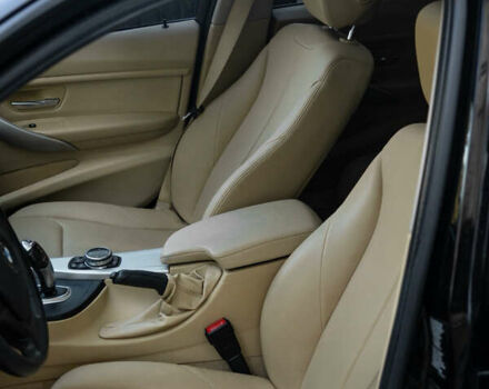 Черный БМВ 3 Серия, объемом двигателя 2 л и пробегом 170 тыс. км за 15850 $, фото 6 на Automoto.ua