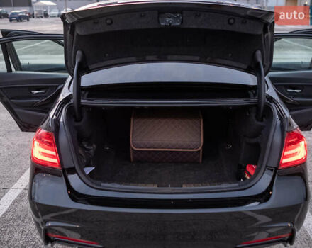 Черный БМВ 3 Серия, объемом двигателя 2 л и пробегом 172 тыс. км за 13800 $, фото 41 на Automoto.ua